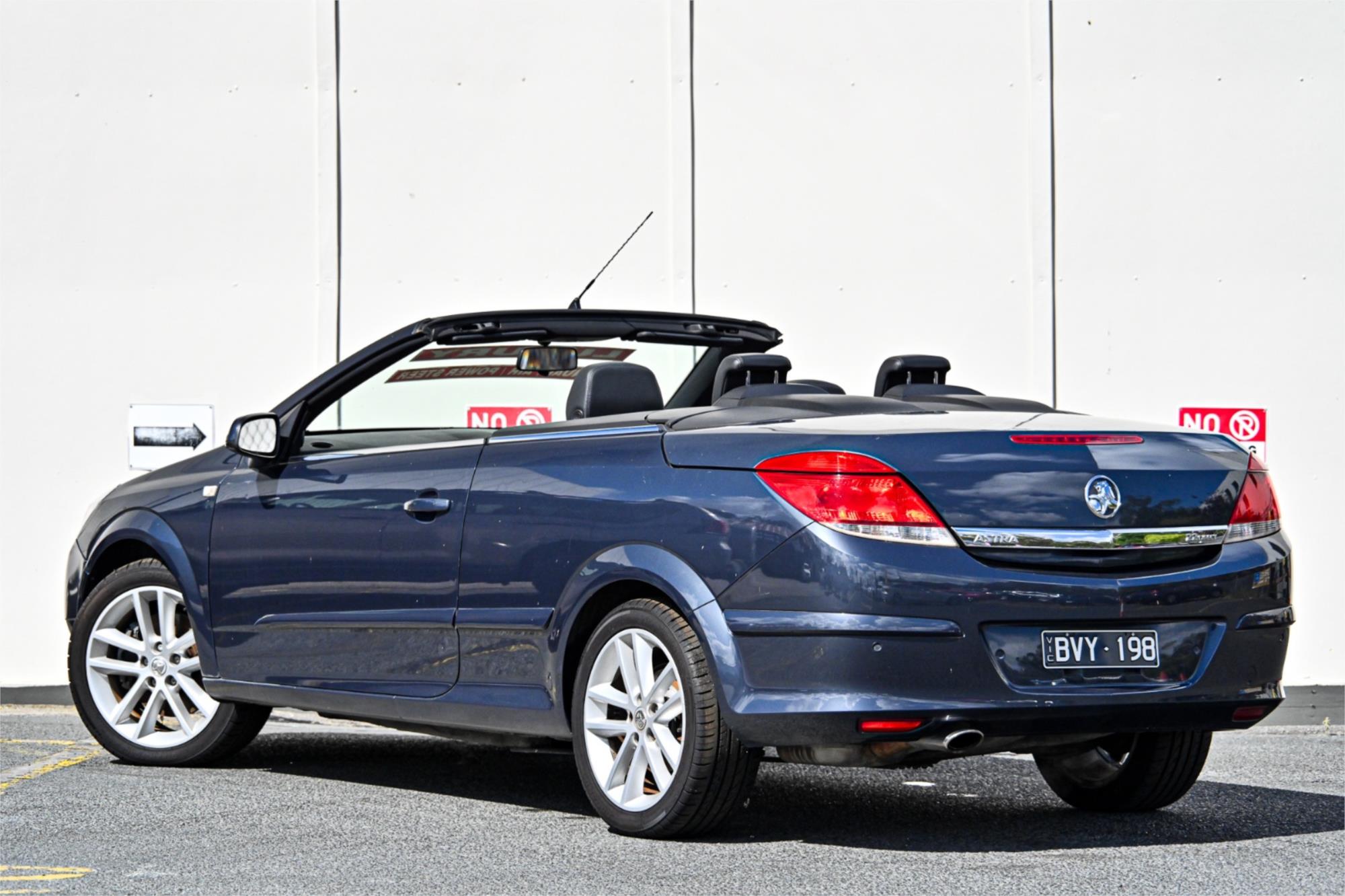 2008 HOLDEN ASTRA AH MY08 TWIN TOP 4 SP AUTOMATIC 2D CONVERTIBLE