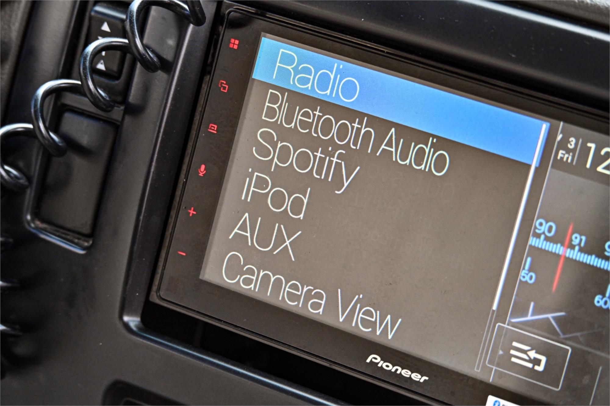 2002 NISSAN PATROL GU III ST AUTOMATIC WAGON