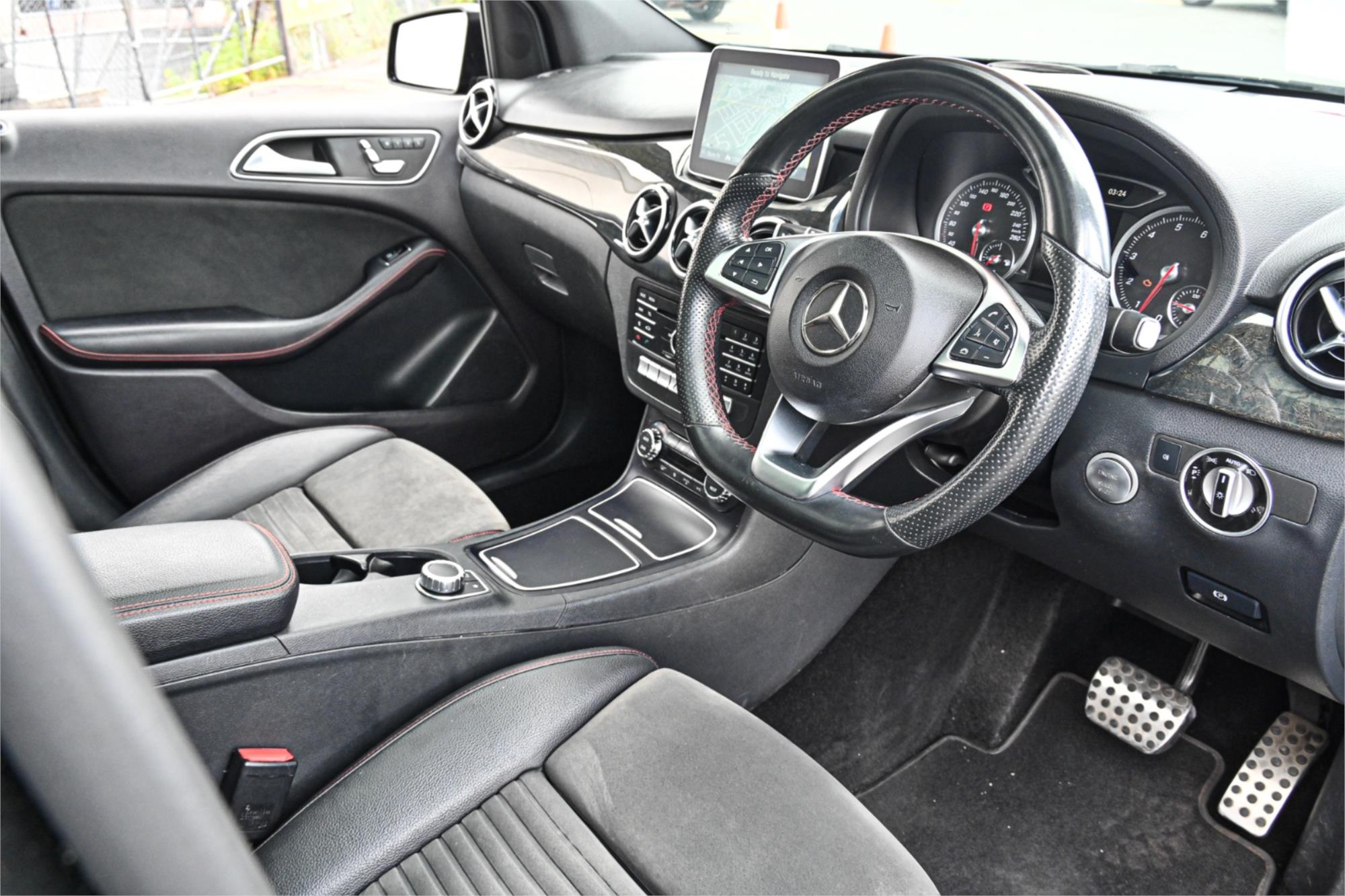 2015 MERCEDES-BENZ B250 246 MY15 4MATIC 7 SP AUTO DIRECT SHIFT 5D HATCHBACK