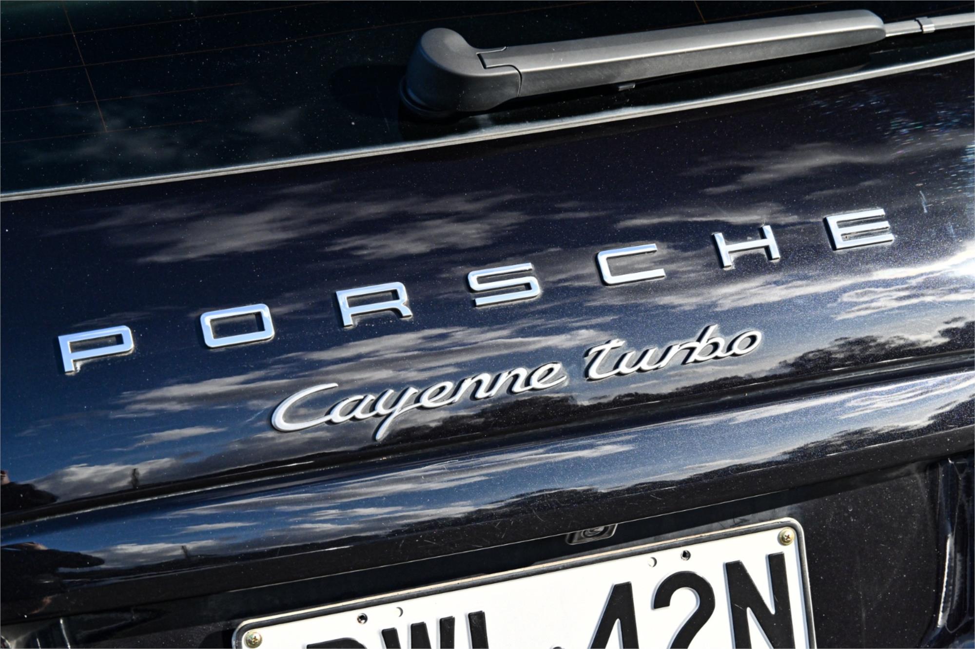 2011 PORSCHE CAYENNE SERIES 2 TURBO 8 SP AUTOMATIC TIPTRONIC 4D WAGON