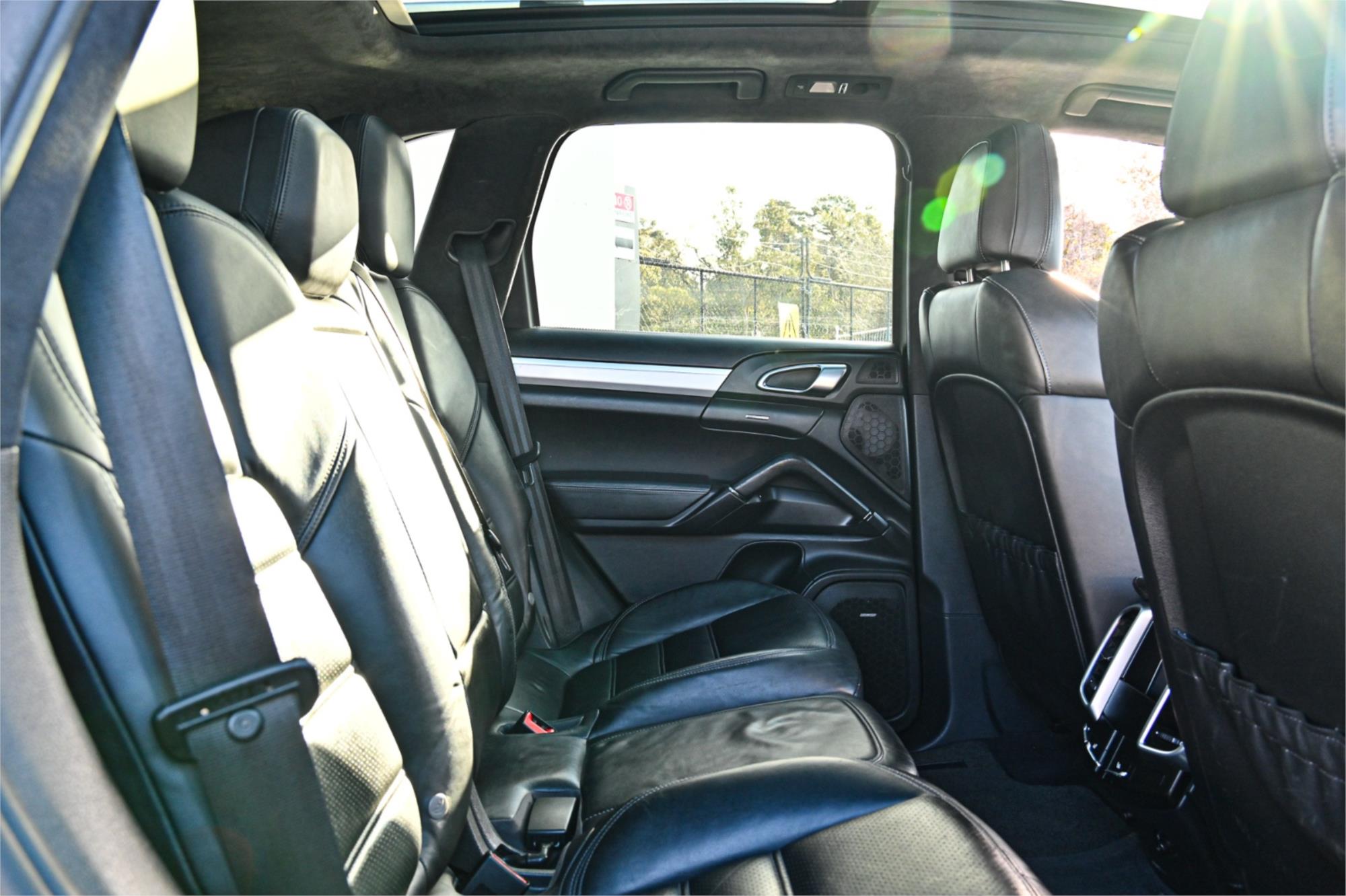 2011 PORSCHE CAYENNE SERIES 2 TURBO 8 SP AUTOMATIC TIPTRONIC 4D WAGON
