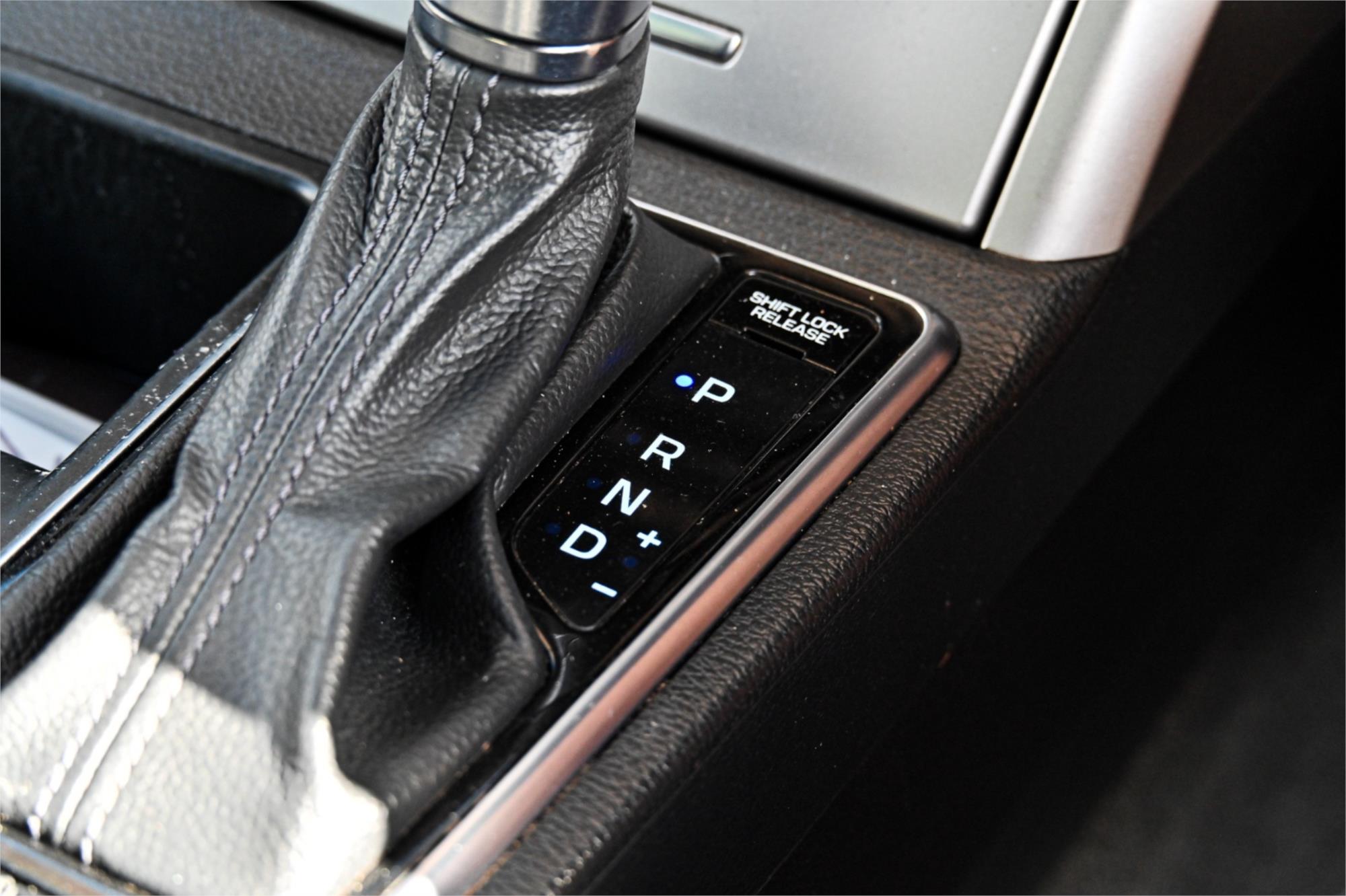 2015 HYUNDAI SONATA LF PREMIUM 6 SP AUTOMATIC 4D SEDAN
