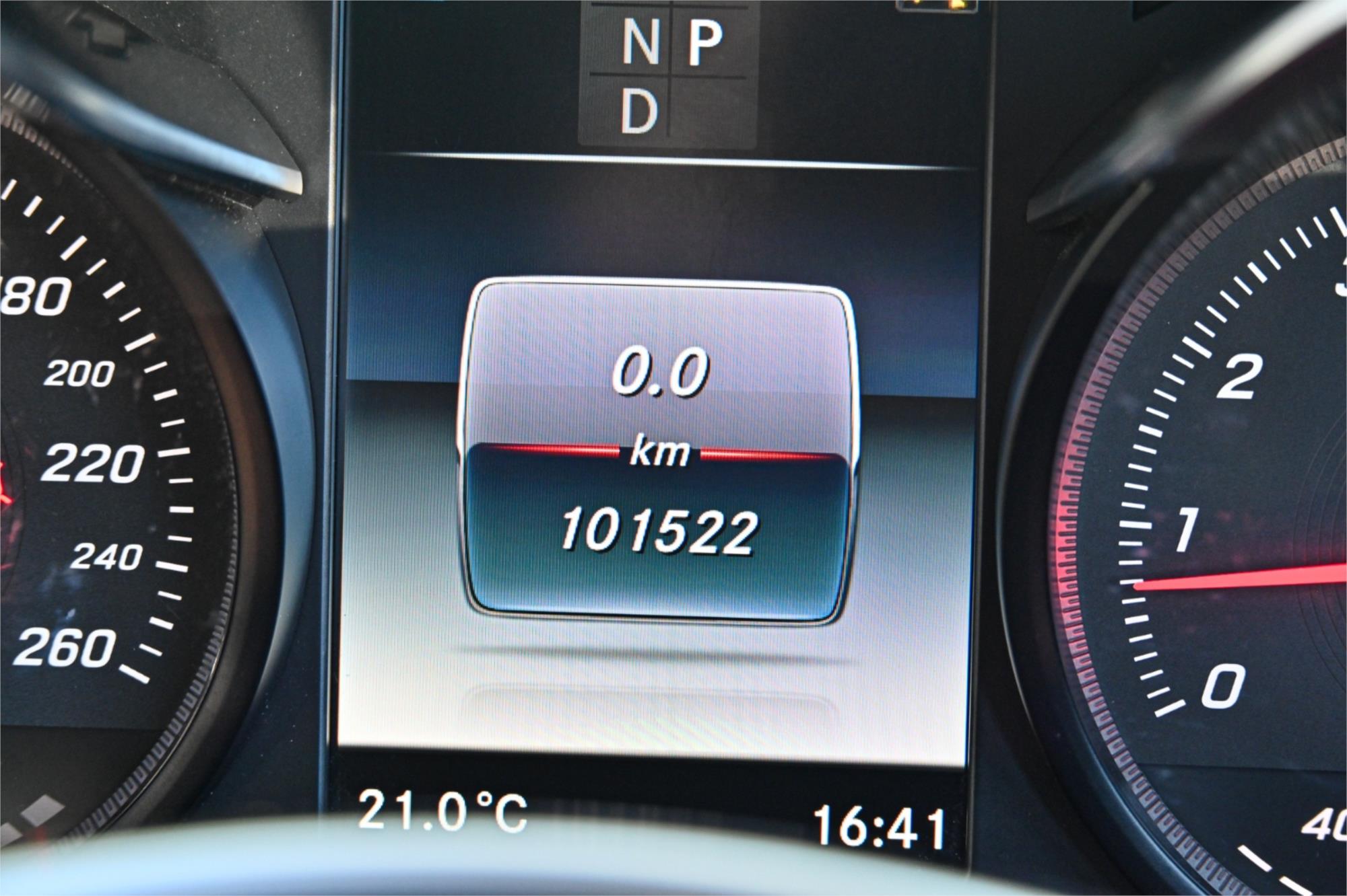 2018 MERCEDES-BENZ C300 205 MY18 9 SP AUTOMATIC G-TRONIC 4D ESTATE