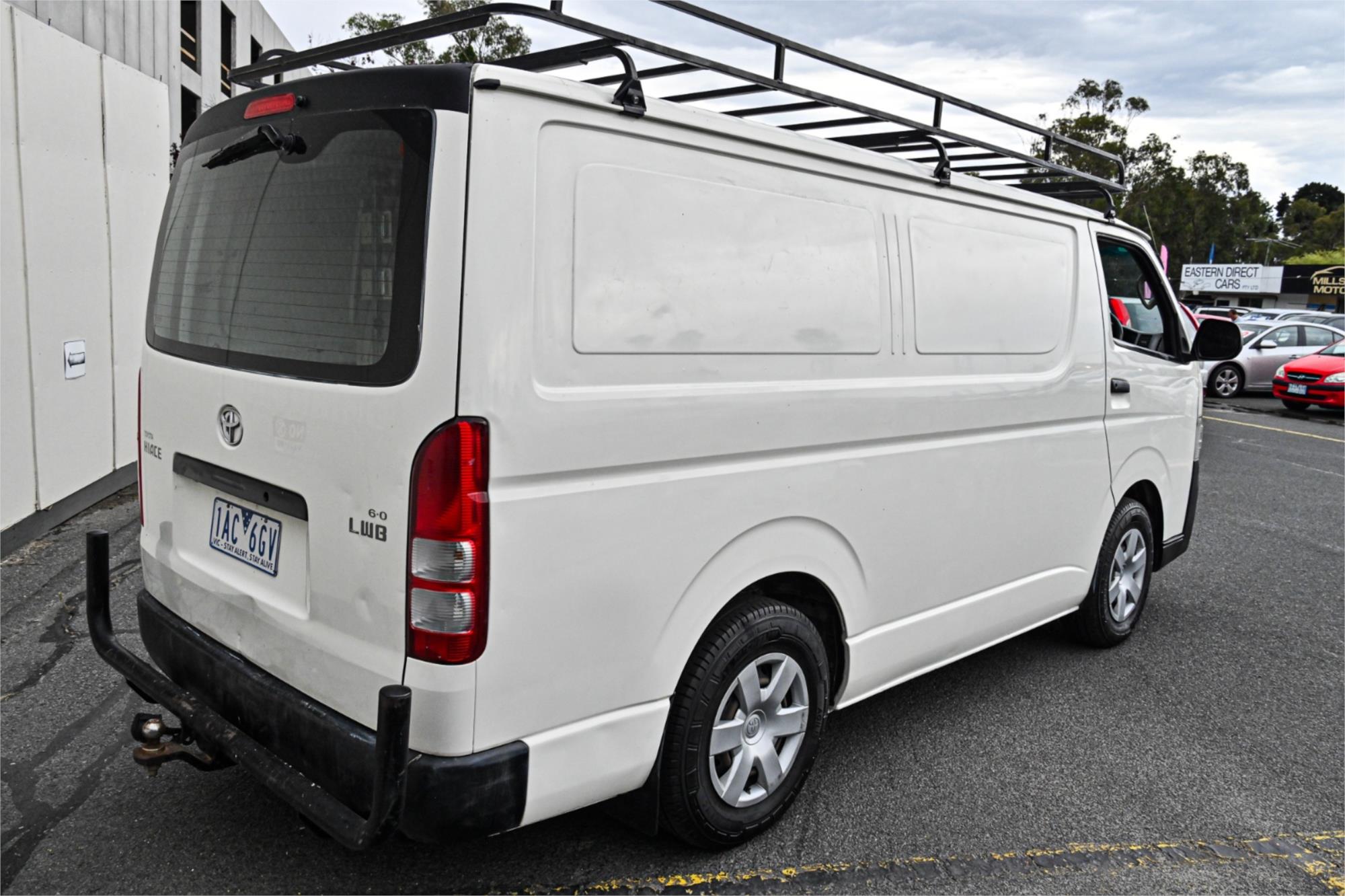 2013 TOYOTA HIACE KDH201R MY12 UPGRADE LWB 5 SP MANUAL 4D VAN