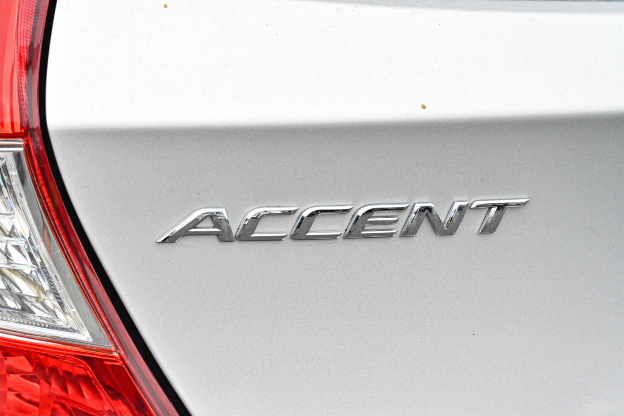 2016 HYUNDAI ACCENT RB4 MY17 ACTIVE CVT AUTO 6 SPEED 5D HATCHBACK