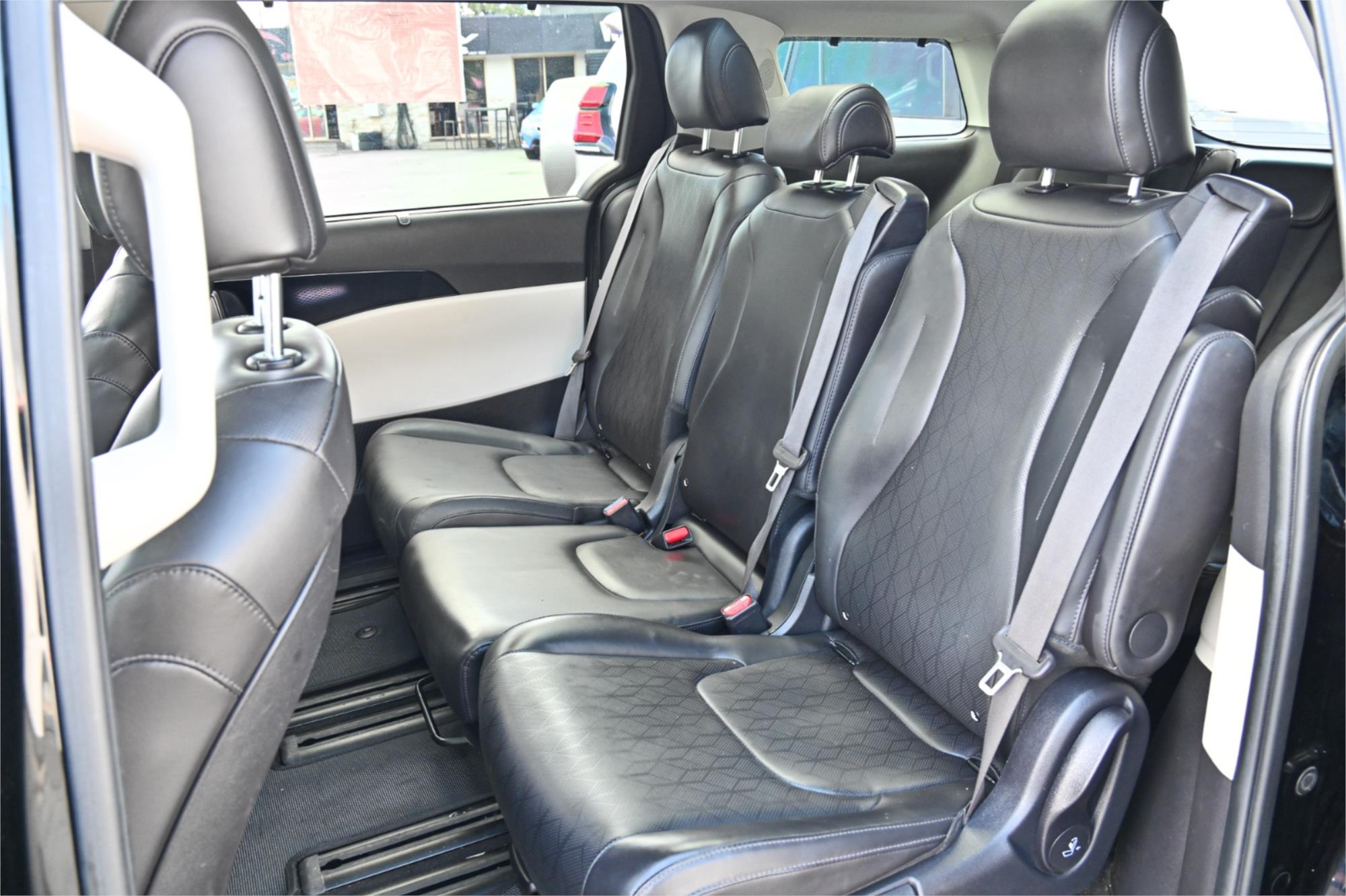 2021 KIA CARNIVAL KA4 MY21 PLATINUM 8 SP AUTOMATIC 4D WAGON
