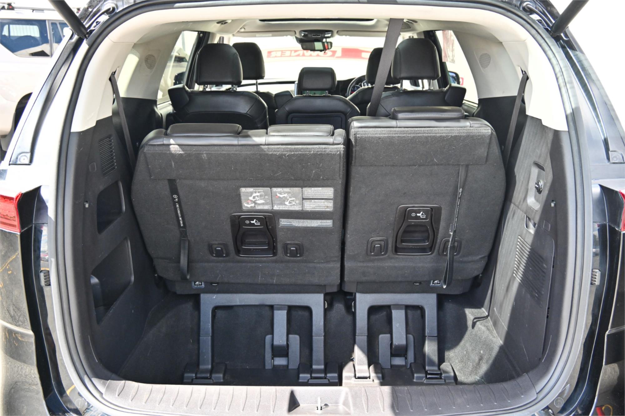 2021 KIA CARNIVAL KA4 MY21 PLATINUM 8 SP AUTOMATIC 4D WAGON