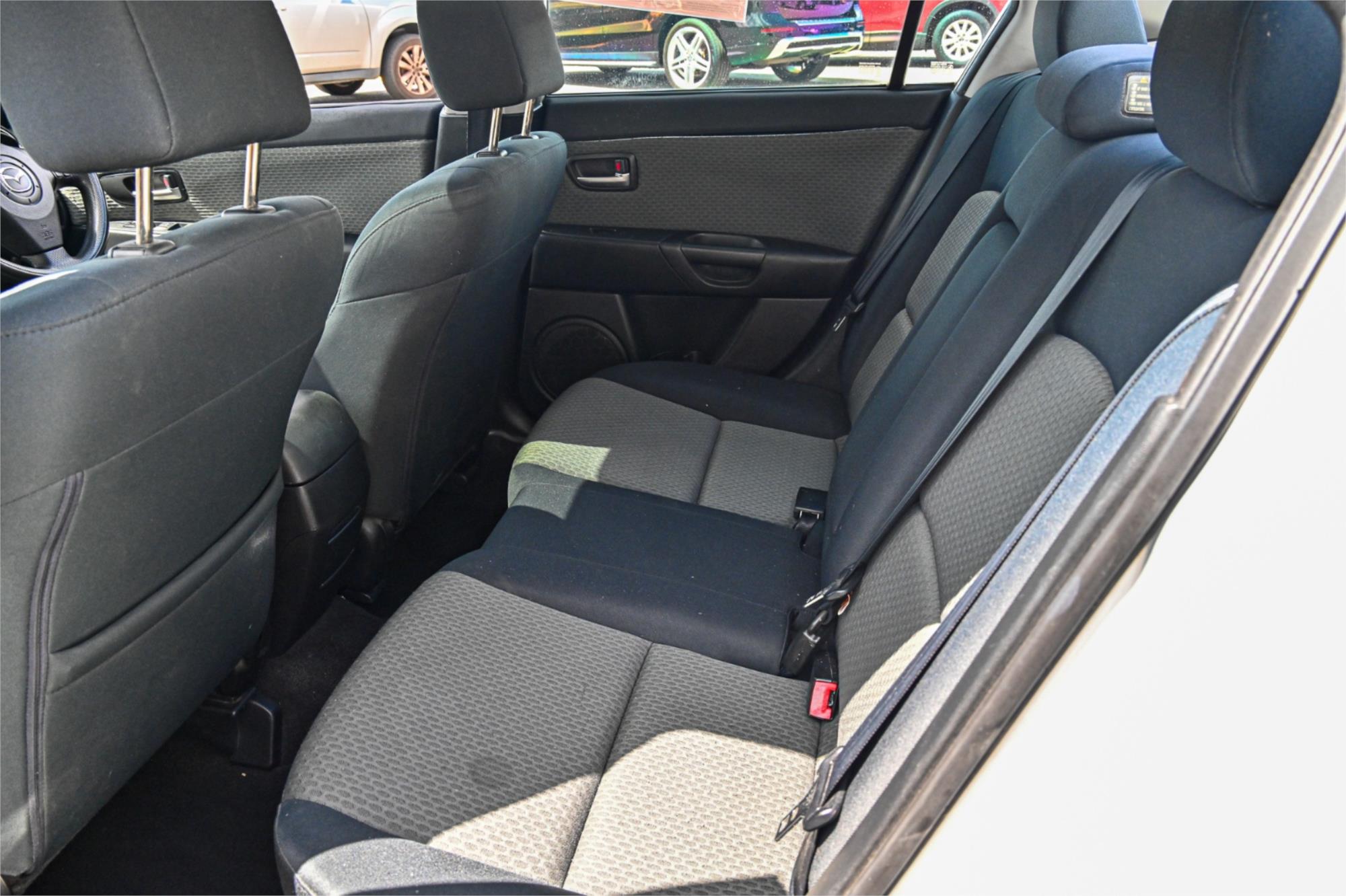 2004 MAZDA MAZDA3 BK MAXX 4 SP AUTO ACTIVEMATIC 4D SEDAN