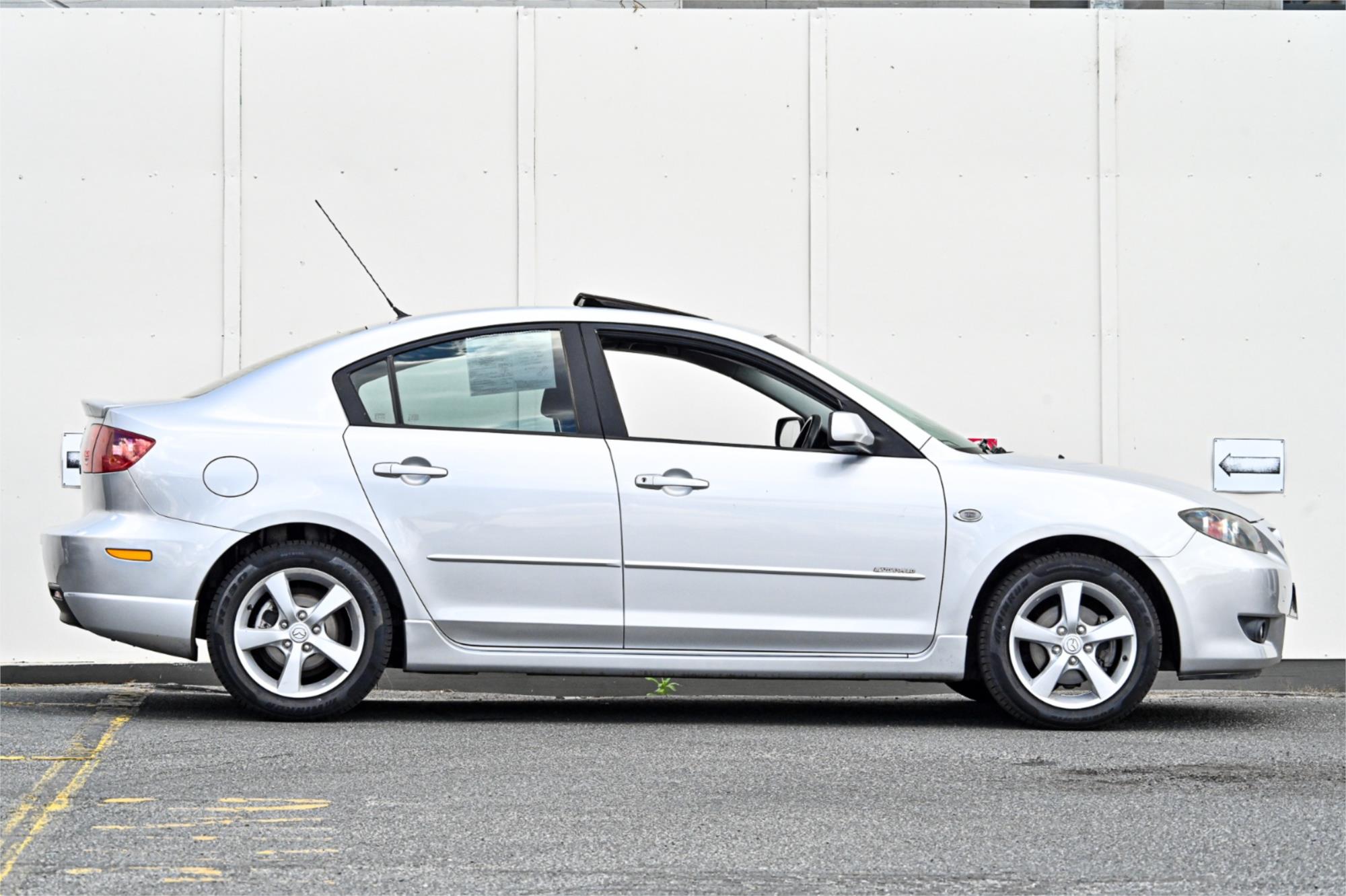 2004 MAZDA MAZDA3 BK MAXX 4 SP AUTO ACTIVEMATIC 4D SEDAN