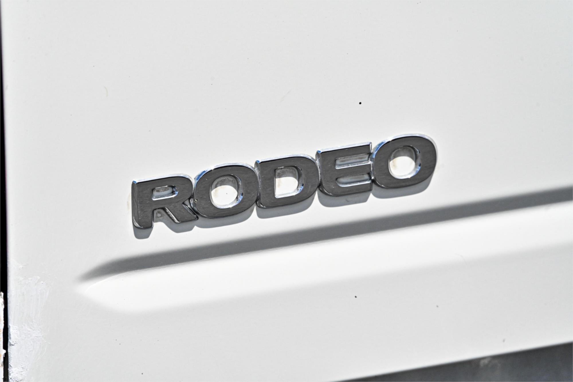 2004 HOLDEN RODEO RA LX 4X2 AUTOMATIC CREW CAB UTILITY