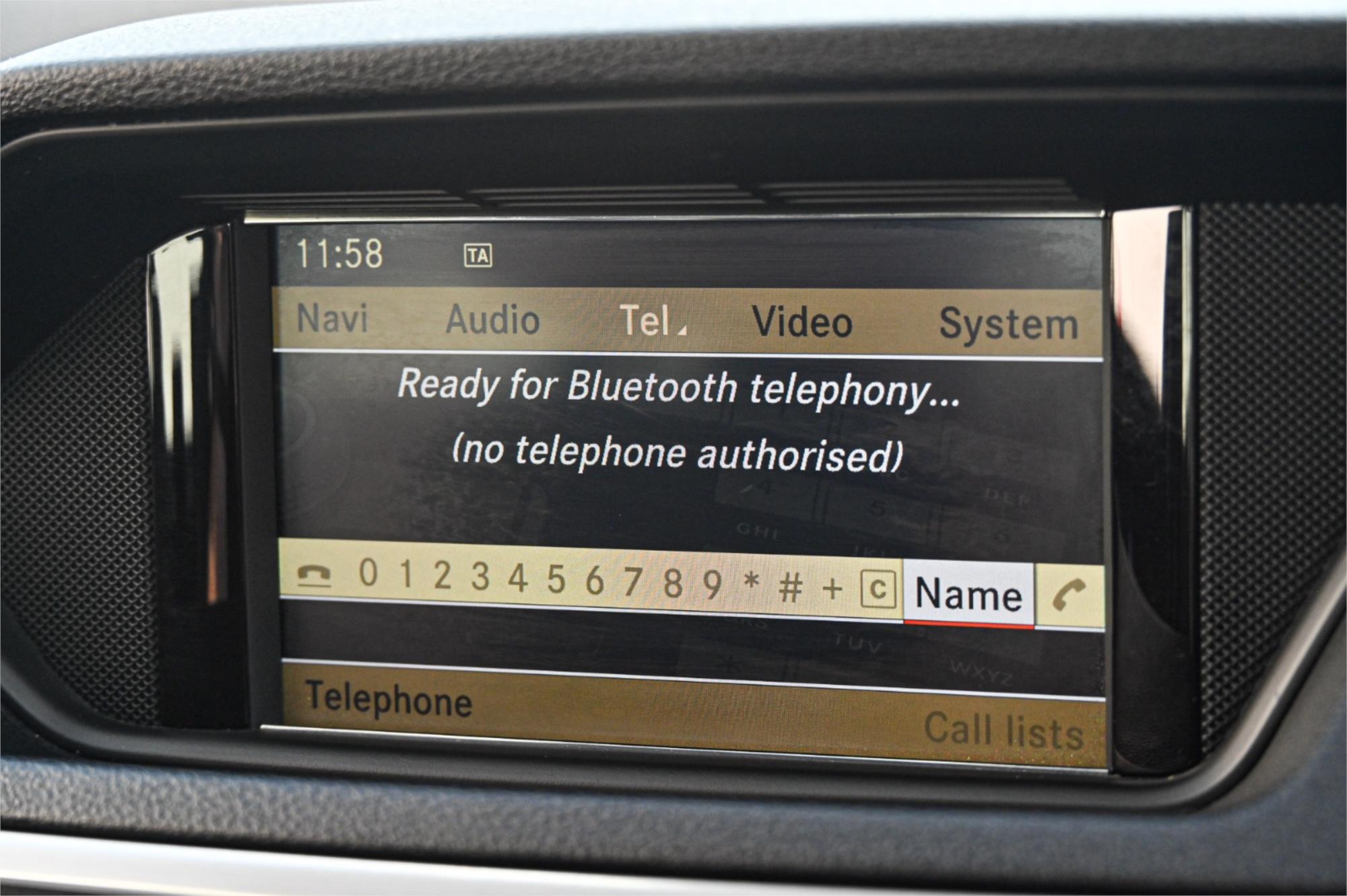 2010 MERCEDES-BENZ E250 212 CGI AVANTGARDE 5 SP AUTOMATIC 4D SEDAN