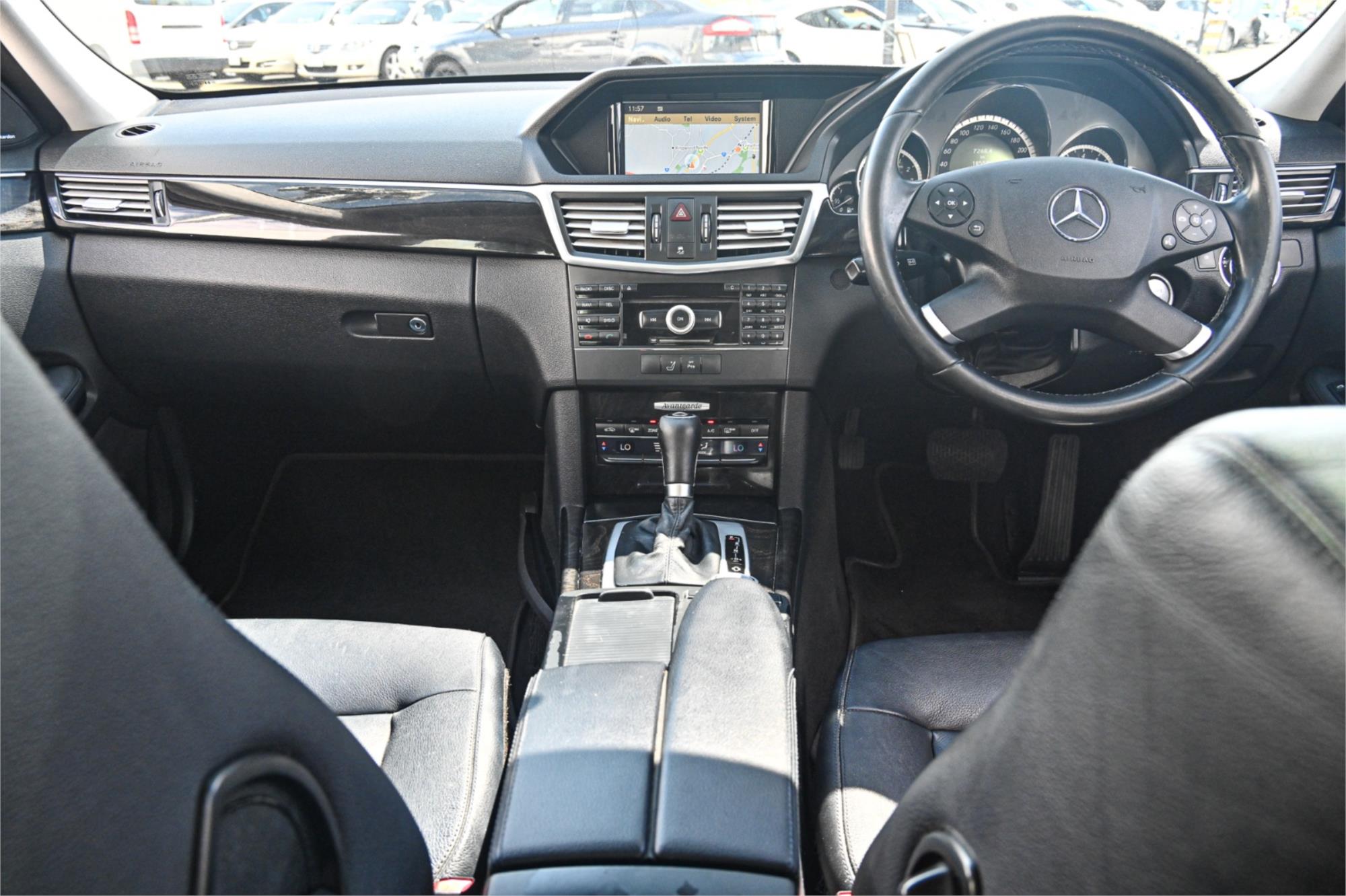 2010 MERCEDES-BENZ E250 212 CGI AVANTGARDE 5 SP AUTOMATIC 4D SEDAN