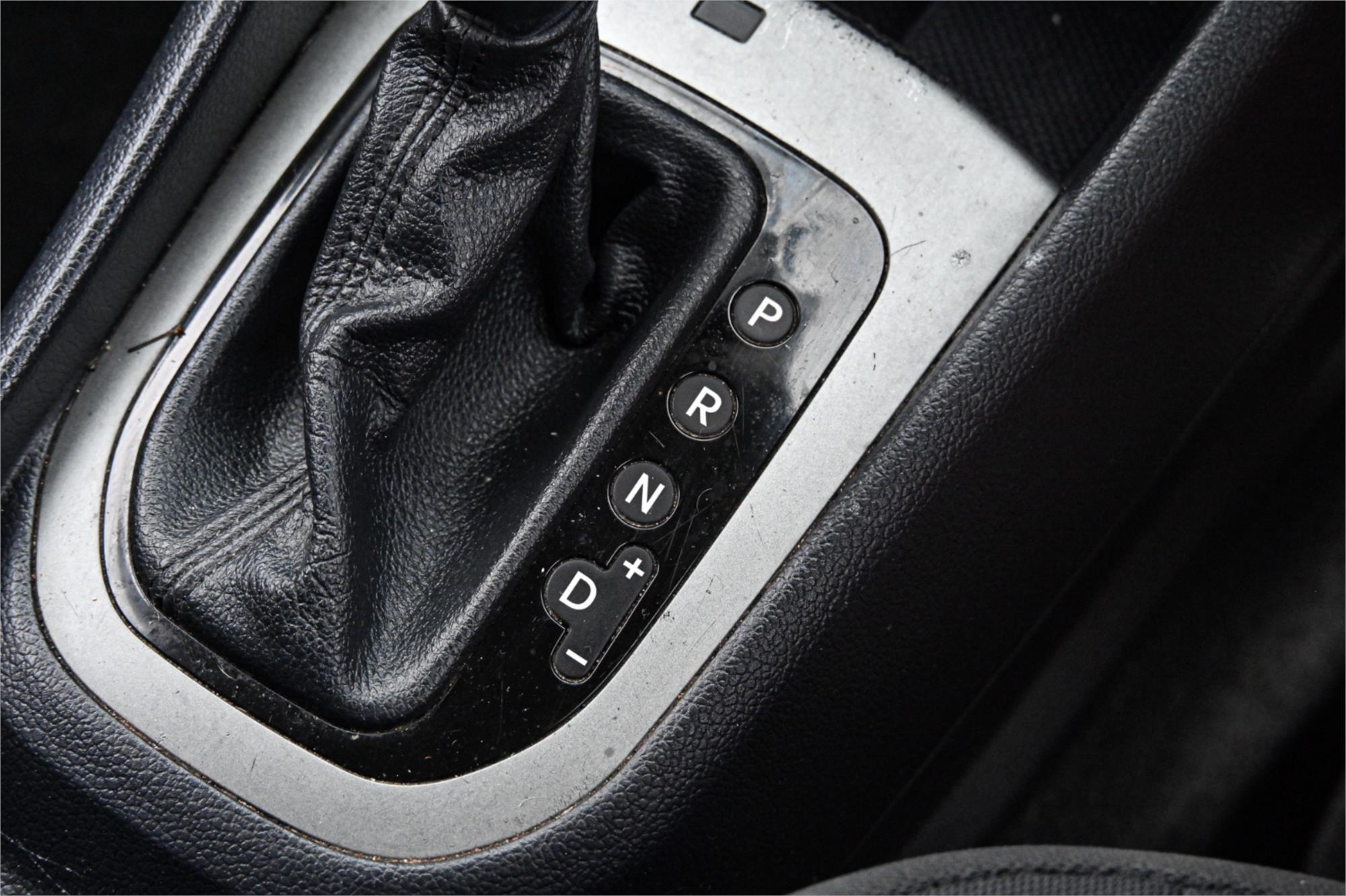 2013 KIA RIO UB MY13 SI 6 SP AUTOMATIC 5D HATCHBACK