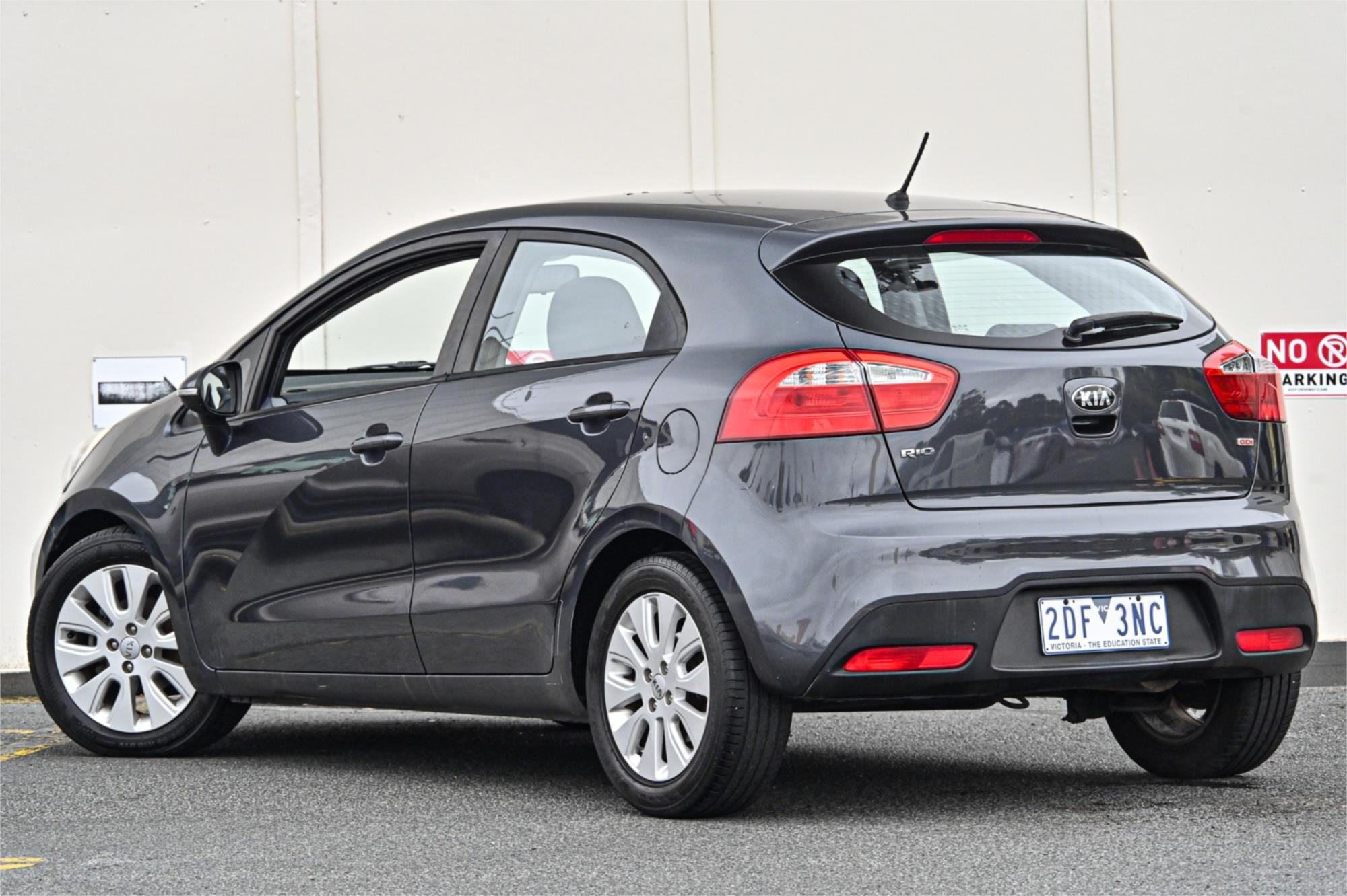 2013 KIA RIO UB MY13 SI 6 SP AUTOMATIC 5D HATCHBACK