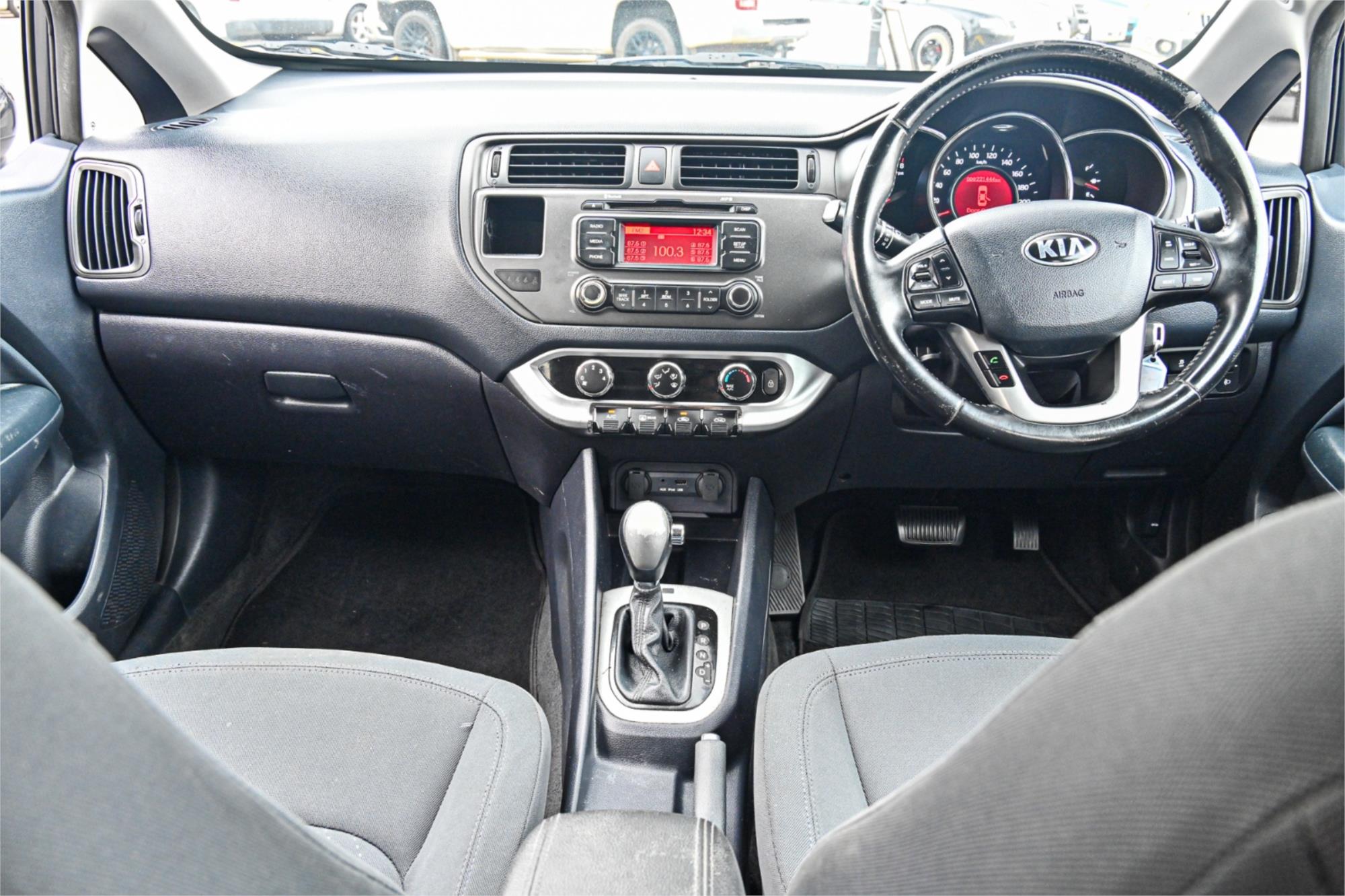 2013 KIA RIO UB MY13 SI 6 SP AUTOMATIC 5D HATCHBACK