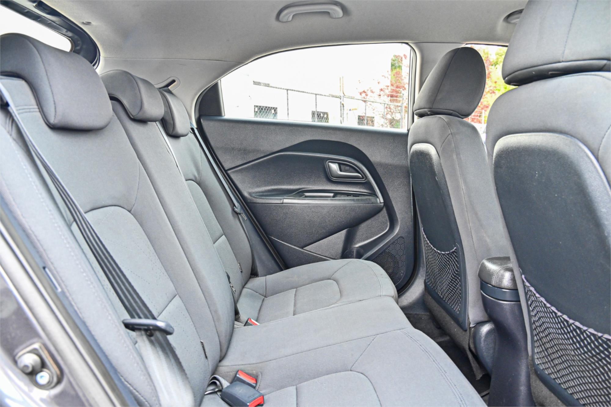 2013 KIA RIO UB MY13 SI 6 SP AUTOMATIC 5D HATCHBACK