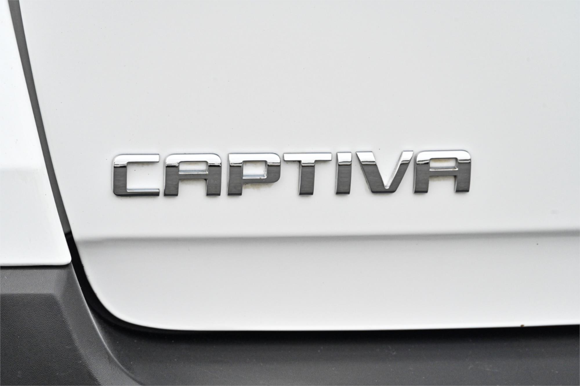 2016 HOLDEN CAPTIVA CG MY16 5 LS (FWD) 6 SP AUTOMATIC 4D WAGON
