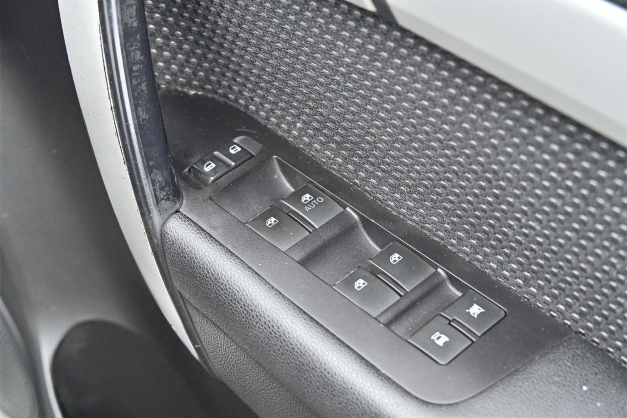 2012 HOLDEN CAPTIVA CG SERIES II 7 CX (4x4) 6 SP AUTOMATIC 4D WAGON