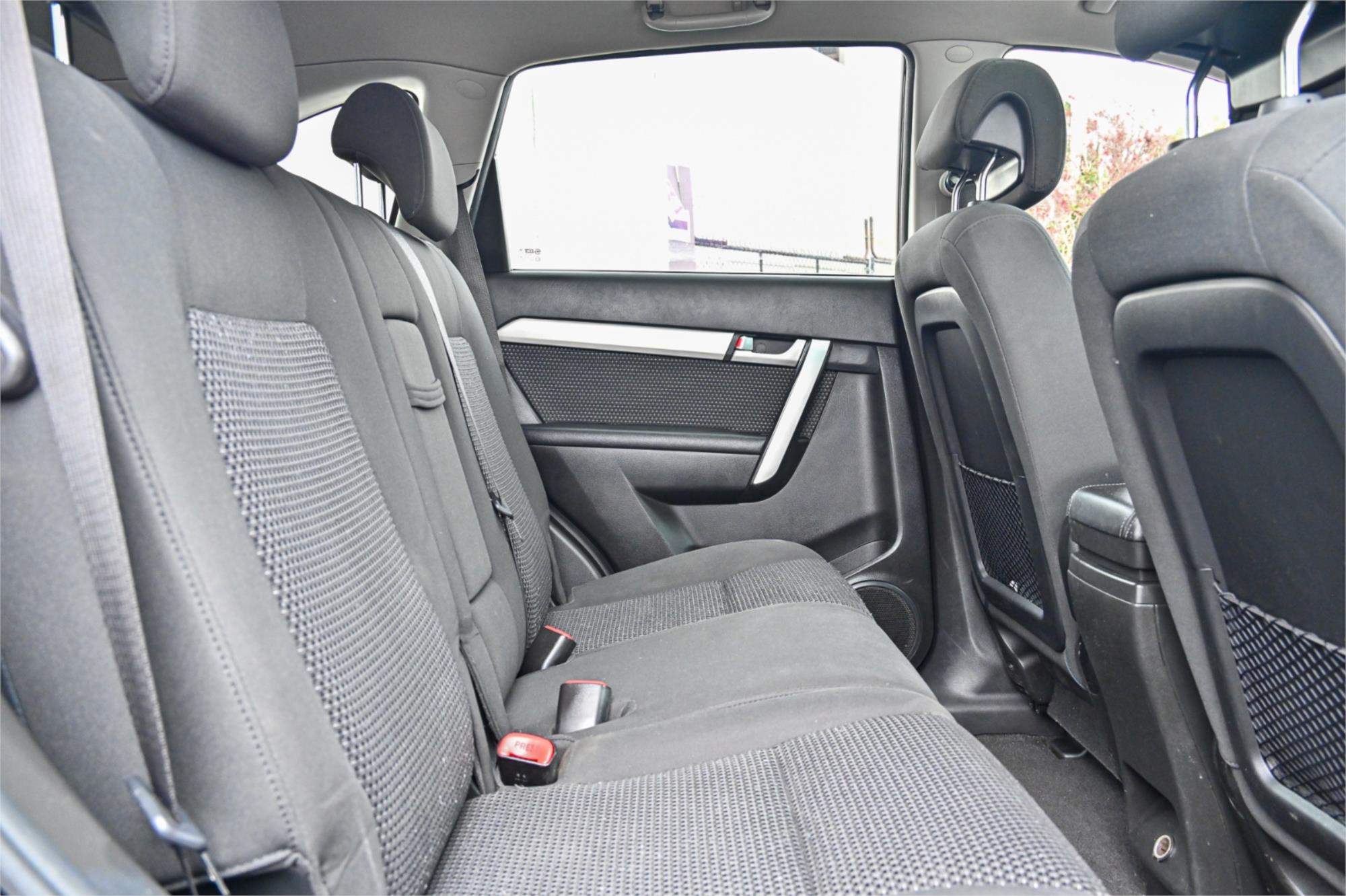 2012 HOLDEN CAPTIVA CG SERIES II 7 CX (4x4) 6 SP AUTOMATIC 4D WAGON