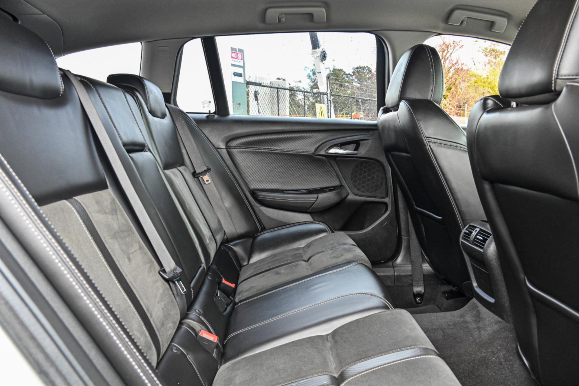 2017 HOLDEN COMMODORE VF II SV6 SPORTS AUTOMATIC WAGON