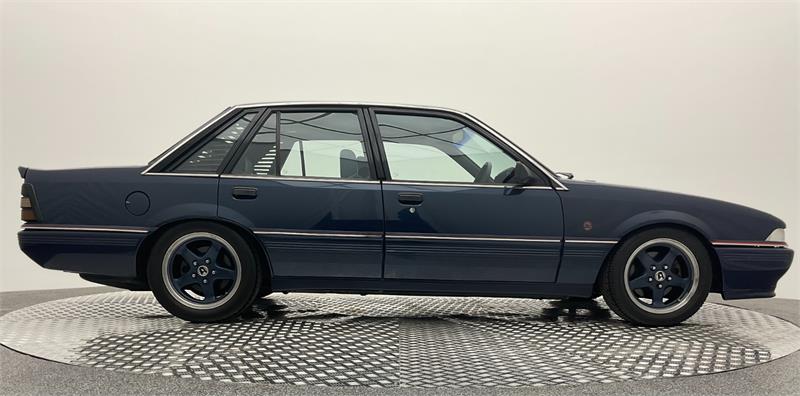 1988 HOLDEN COMMODORE VL SV88 3 SP AUTOMATIC SEDAN