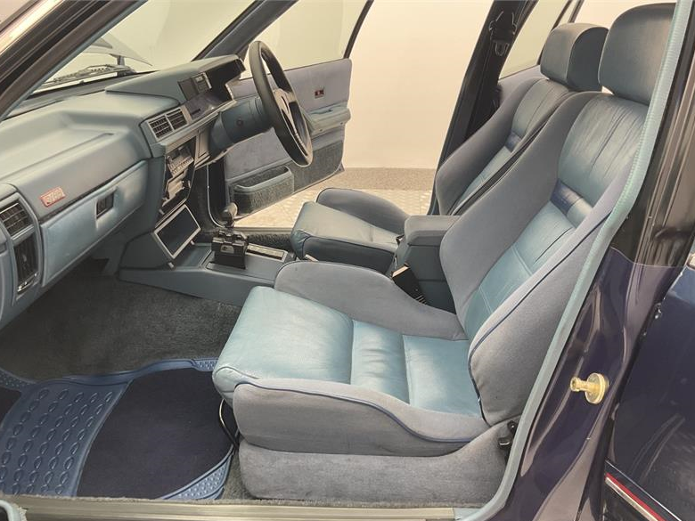 1988 HOLDEN COMMODORE VL SV88 3 SP AUTOMATIC SEDAN