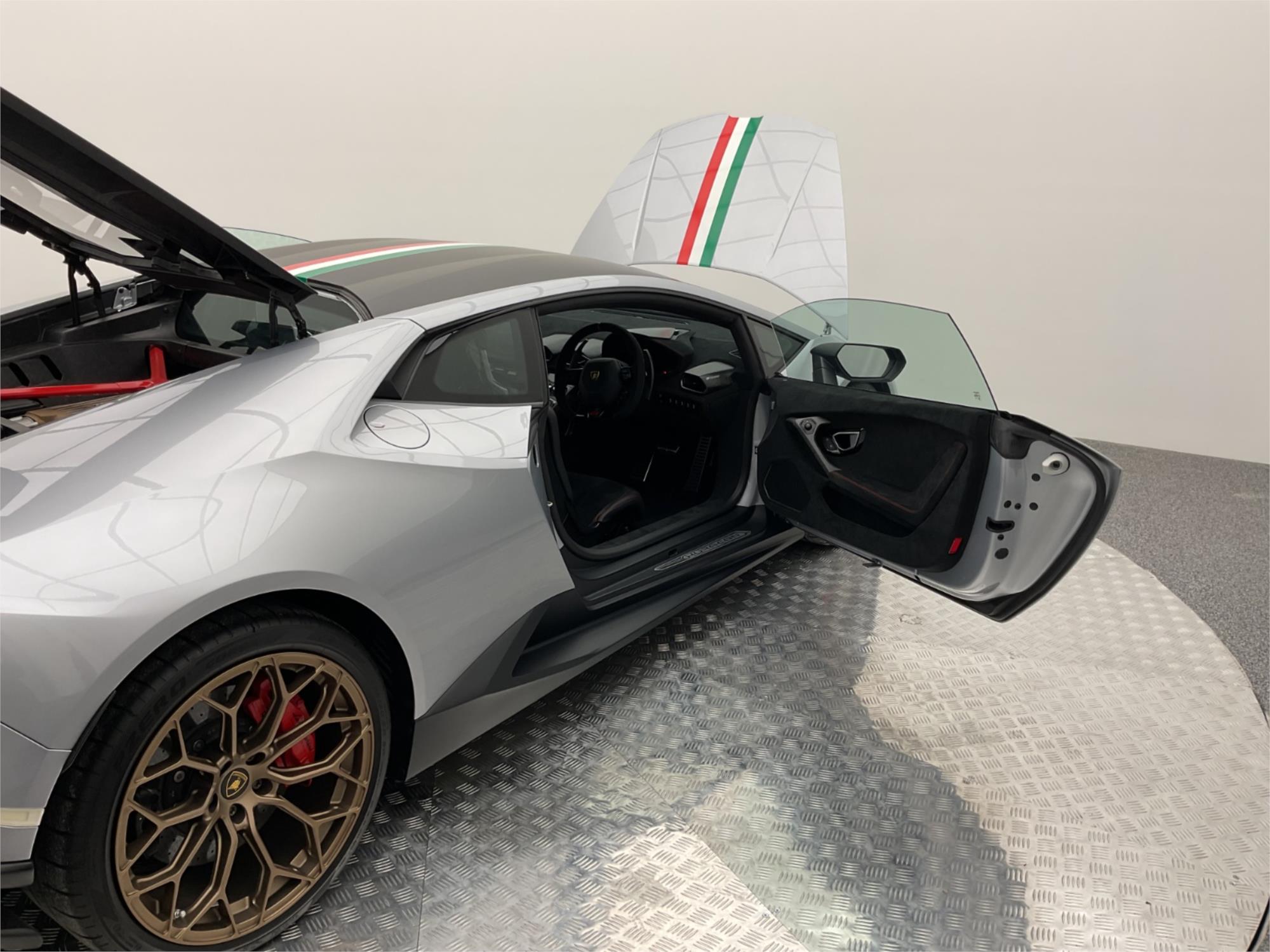 2018 LAMBORGHINI HURACAN 724 MY18 PERFORMANTE 7 SP AUTO DIRECT SHIFT SEDAN