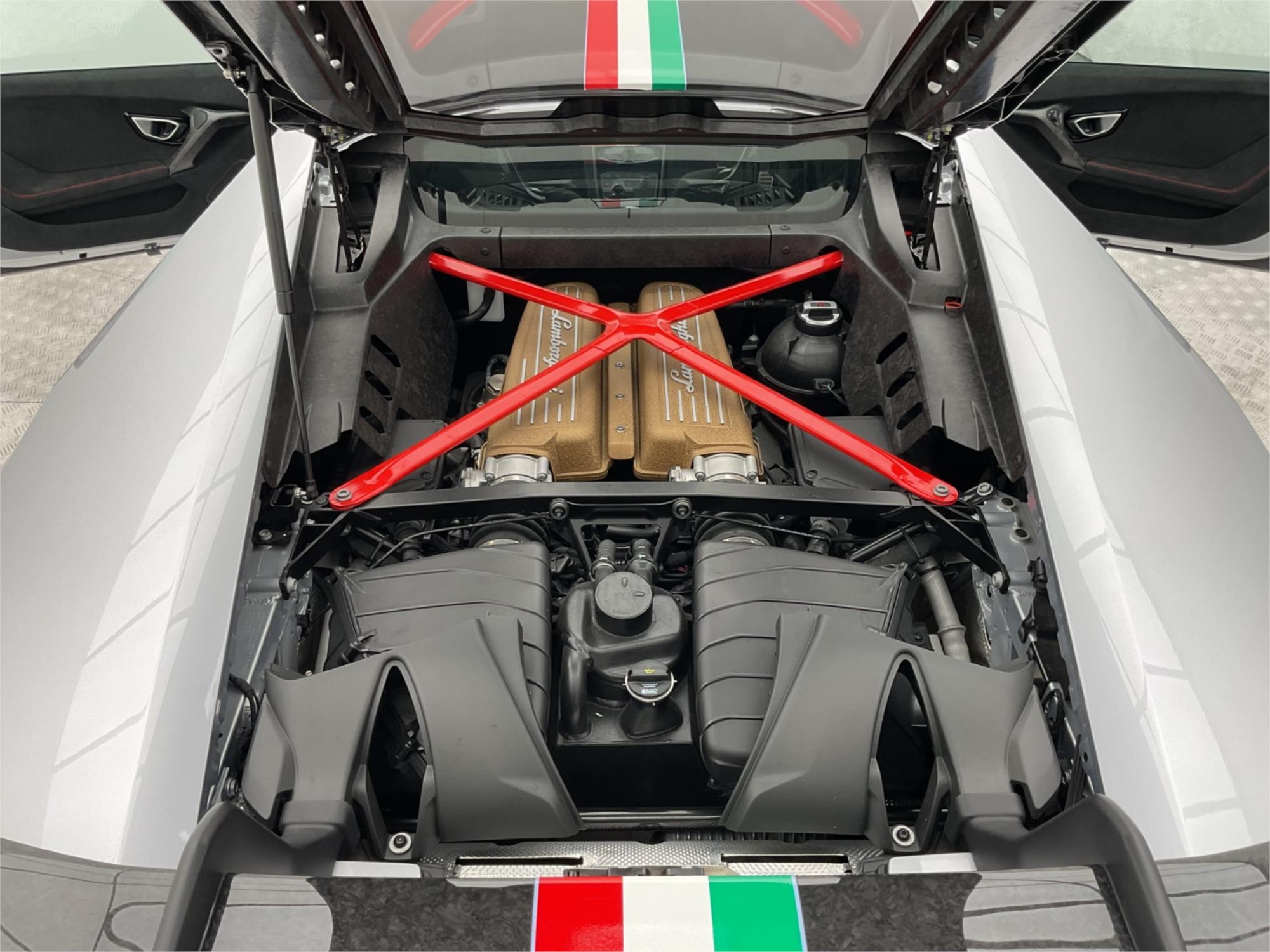 2018 LAMBORGHINI HURACAN 724 MY18 PERFORMANTE 7 SP AUTO DIRECT SHIFT SEDAN