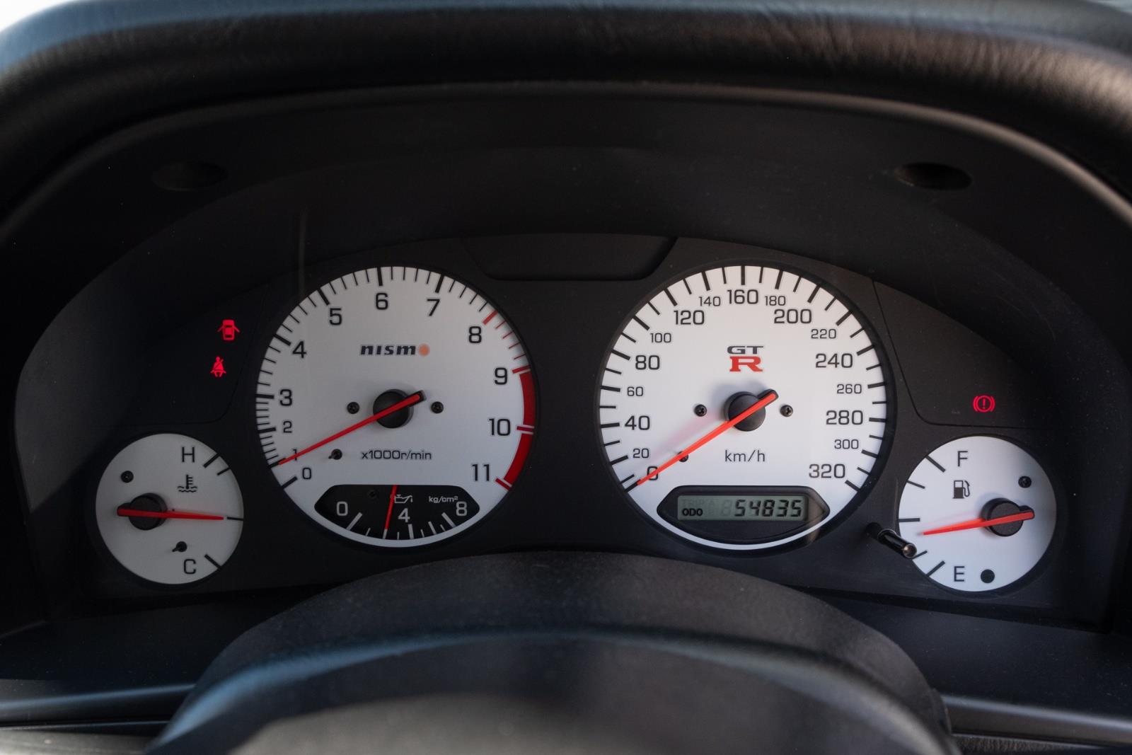 2001 NISSAN SKYLINE GTR V-SPEC II BNR34 TWIN TURBO MANUAL COUPE