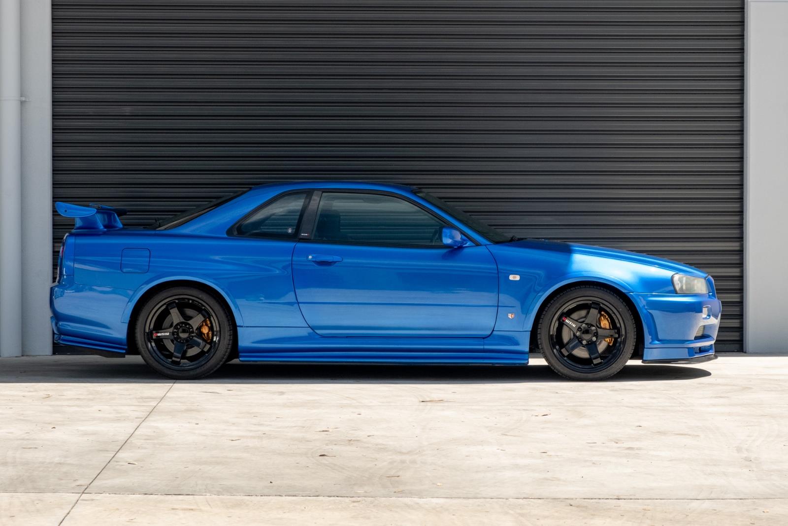 2001 NISSAN SKYLINE GTR V-SPEC II BNR34 TWIN TURBO MANUAL COUPE