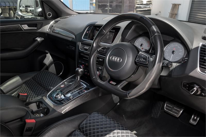 2015 AUDI SQ5 8R MY16 3.0 TDI QUATTRO 8 SP AUTOMATIC 5D WAGON