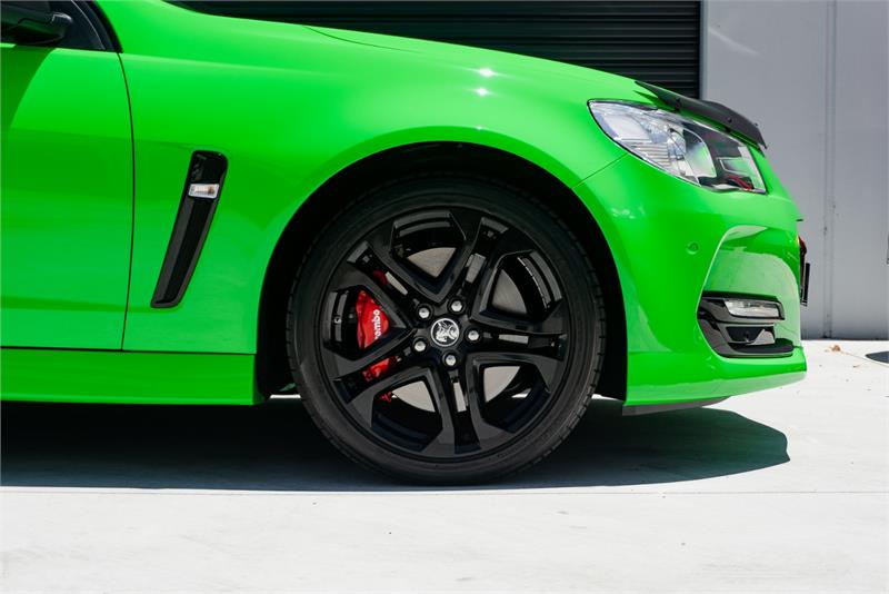 2017 HOLDEN COMMODORE VF II MY17 SS-V REDLINE 6 SP AUTOMATIC 4D SEDAN