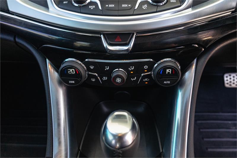 2017 HOLDEN COMMODORE VF II MY17 SS-V REDLINE 6 SP AUTOMATIC 4D SEDAN