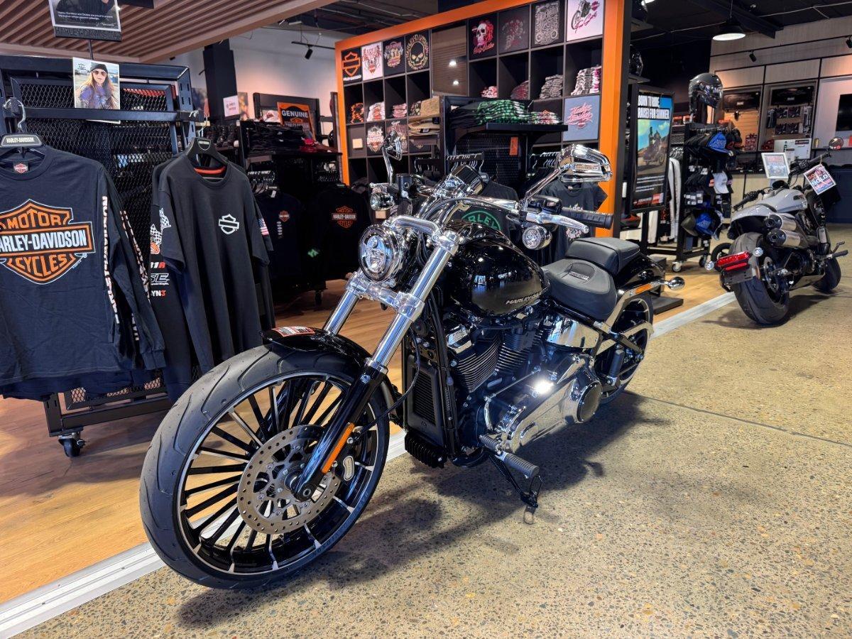 2025 HARLEY-DAVIDSON BREAKOUT 117 (FXBR) CRUISER