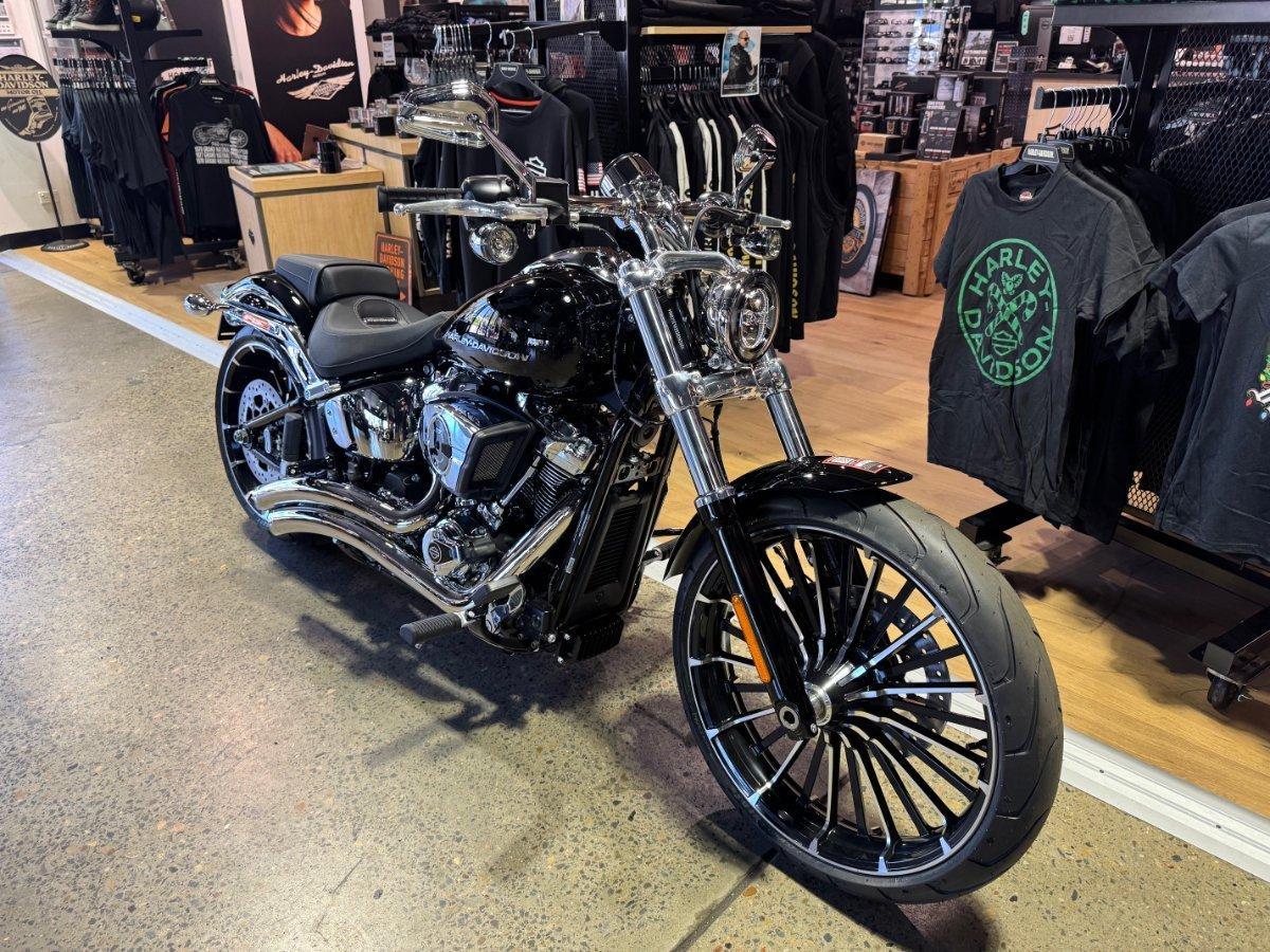 2025 HARLEY-DAVIDSON BREAKOUT 117 (FXBR) CRUISER