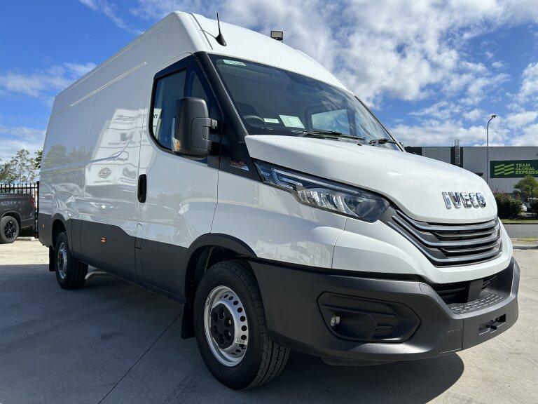 2024 IVECO DAILY MY22 E6 35S14V H2 SRW (WB3520L) 8 SP AUTO + DOUBLE OD 3D VAN