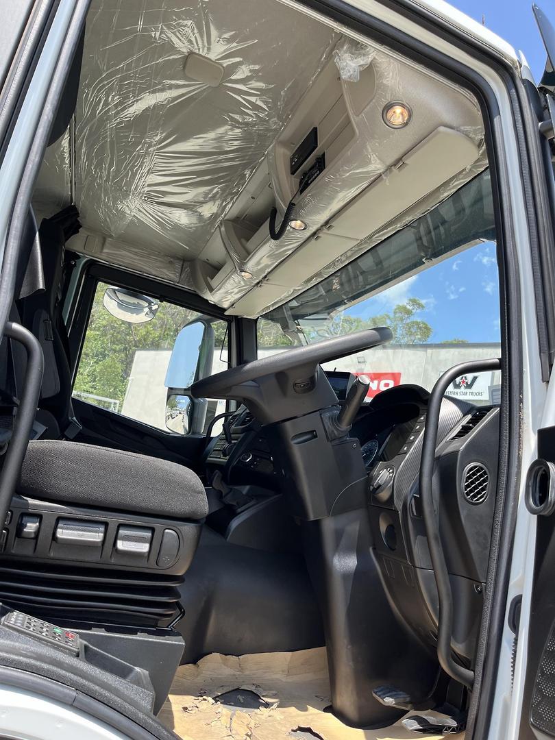 2023 IVECO S-WAY 460 8X4 RIGID PRIME MOVER