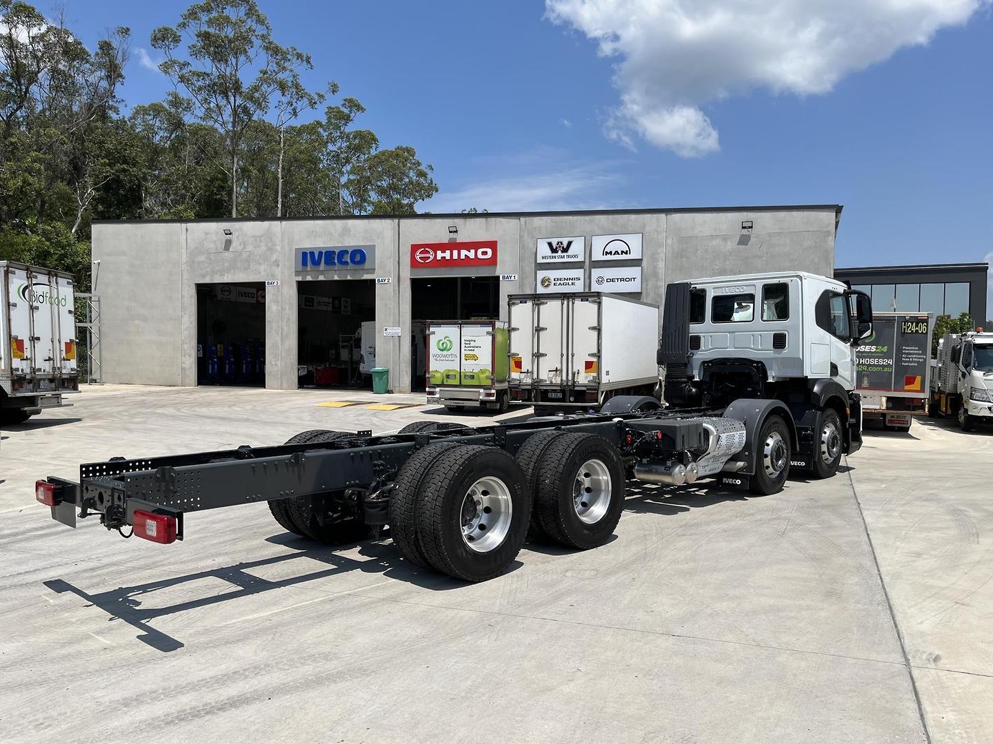 2023 IVECO S-WAY 460 8X4 RIGID PRIME MOVER