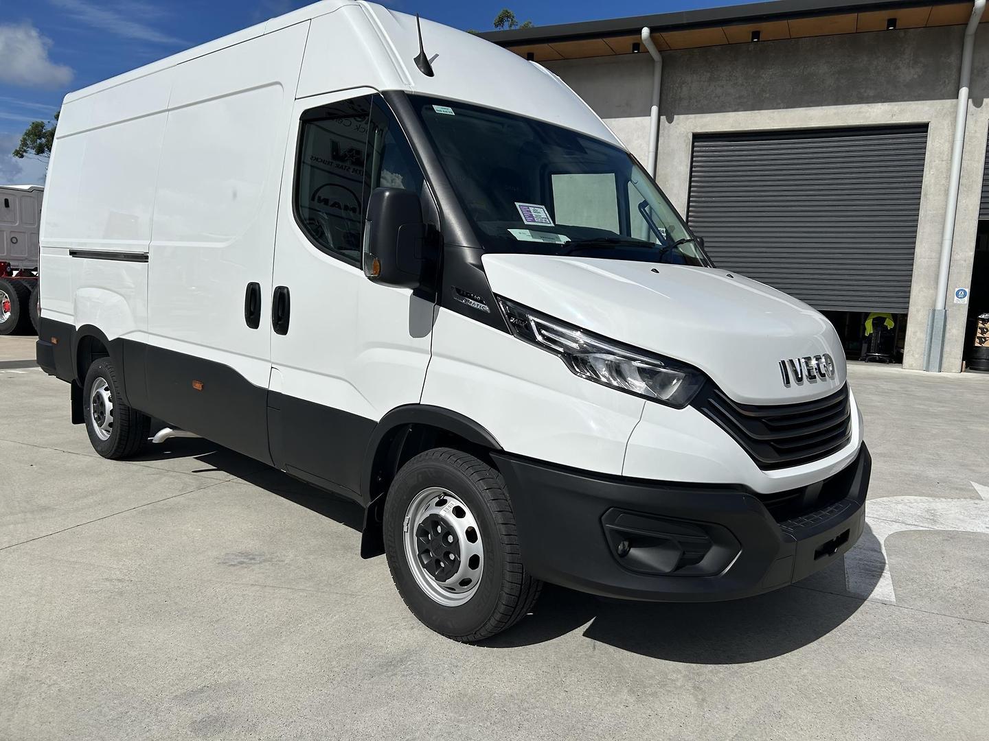 2024 IVECO DAILY MY22 E6 35S14V H2 SRW (WB3520L) 8 SP AUTO + DOUBLE OD 3D VAN