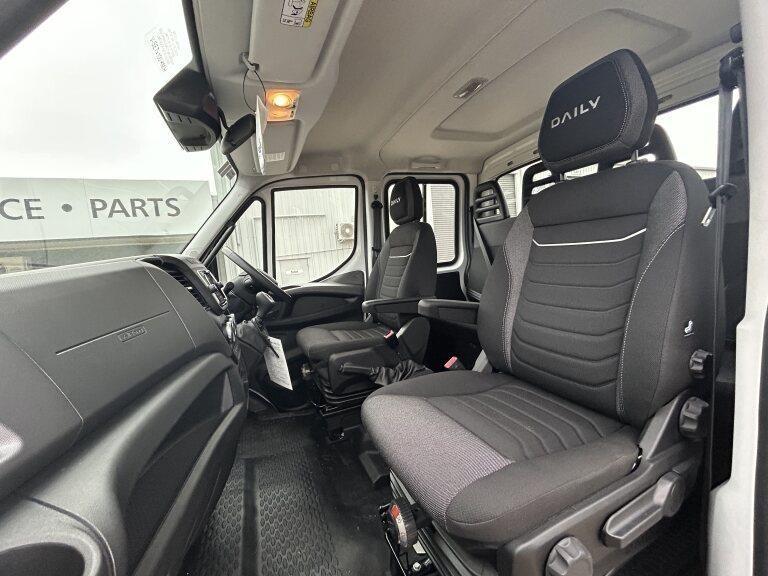 2023 IVECO DAILY MY18 70S18H 4x4 SRW (WB4175) 7.0t 8 SP AUTO + DOUBLE OD CREW C/CHAS
