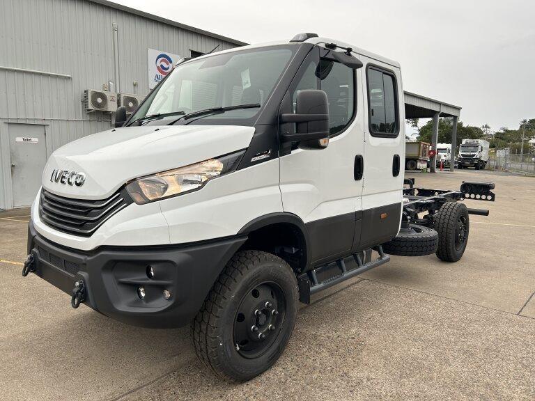 2023 IVECO DAILY MY18 70S18H 4x4 SRW (WB4175) 7.0t 8 SP AUTO + DOUBLE OD CREW C/CHAS