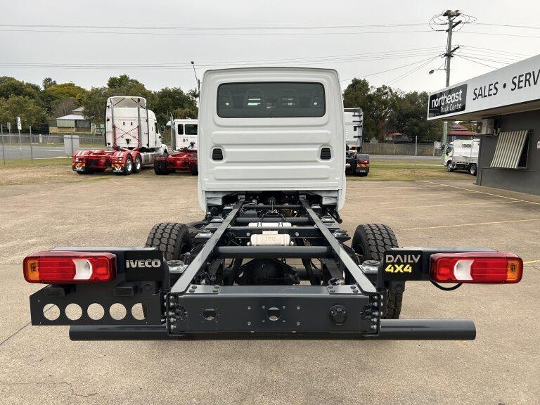 2023 IVECO DAILY MY18 70S18H 4x4 SRW (WB4175) 7.0t 8 SP AUTO + DOUBLE OD CREW C/CHAS