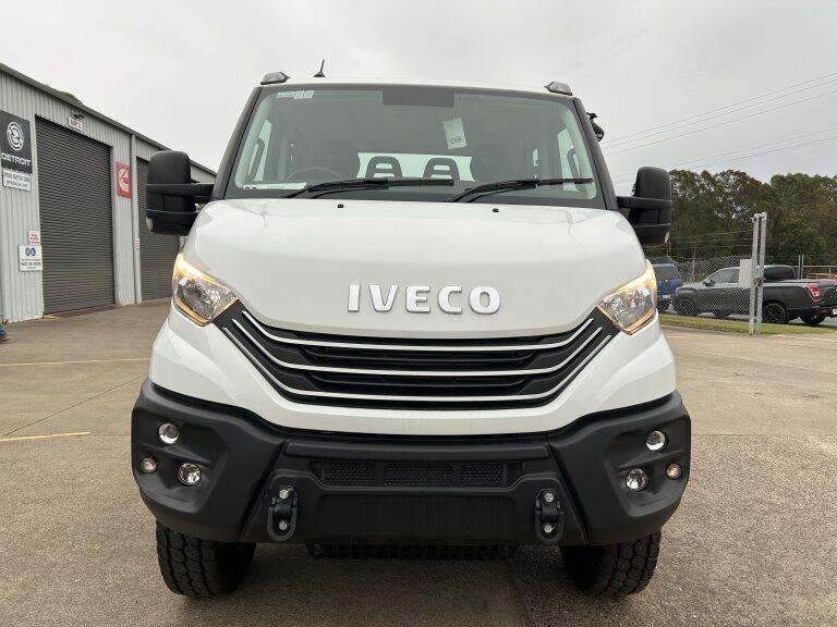 2023 IVECO DAILY MY18 70S18H 4x4 SRW (WB4175) 7.0t 8 SP AUTO + DOUBLE OD CREW C/CHAS