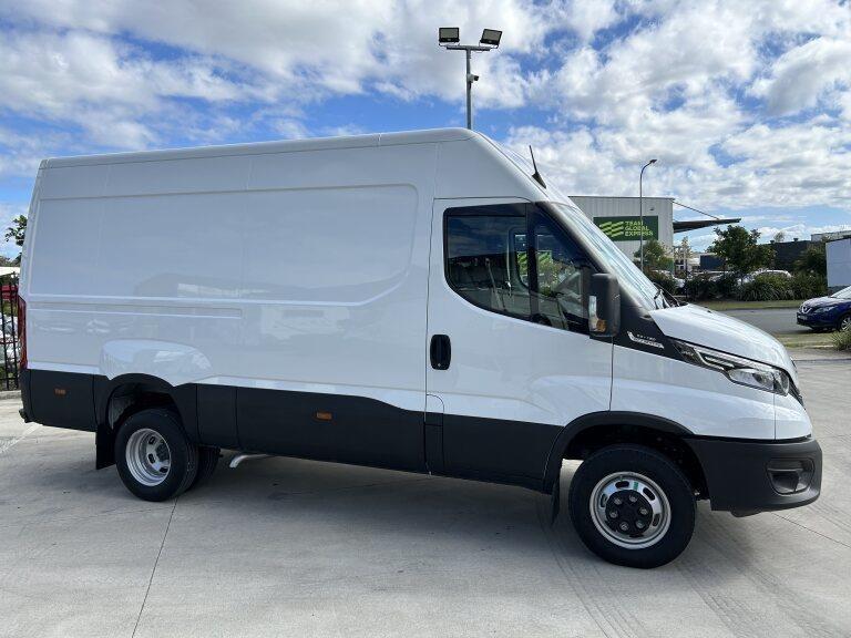 2024 IVECO DAILY MY22 E6 50C18V H2 DRW (WB3520L) 8 SP AUTO + DOUBLE OD 3D VAN