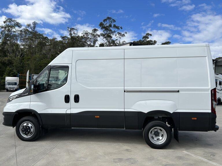 2024 IVECO DAILY MY22 E6 50C18V H2 DRW (WB3520L) 8 SP AUTO + DOUBLE OD 3D VAN