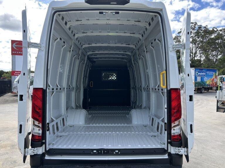 2024 IVECO DAILY 50C18 8 SP AUTOMATIC VAN