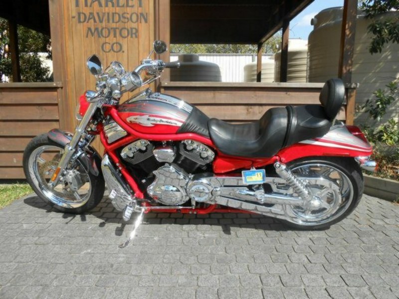 2005 HARLEY-DAVIDSON VRSCSE SCREAMING EAGLE V-