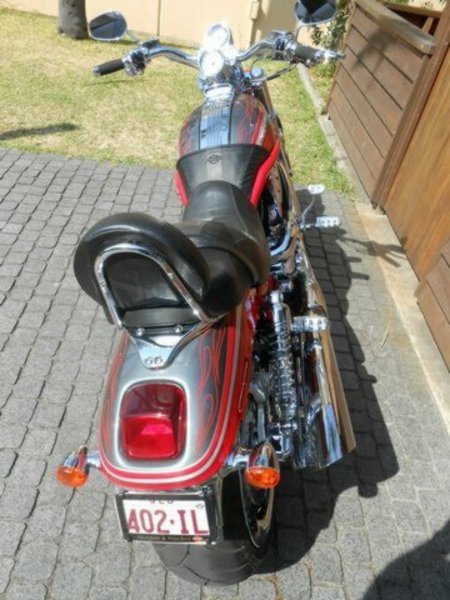 2005 HARLEY-DAVIDSON VRSCSE SCREAMING EAGLE V-