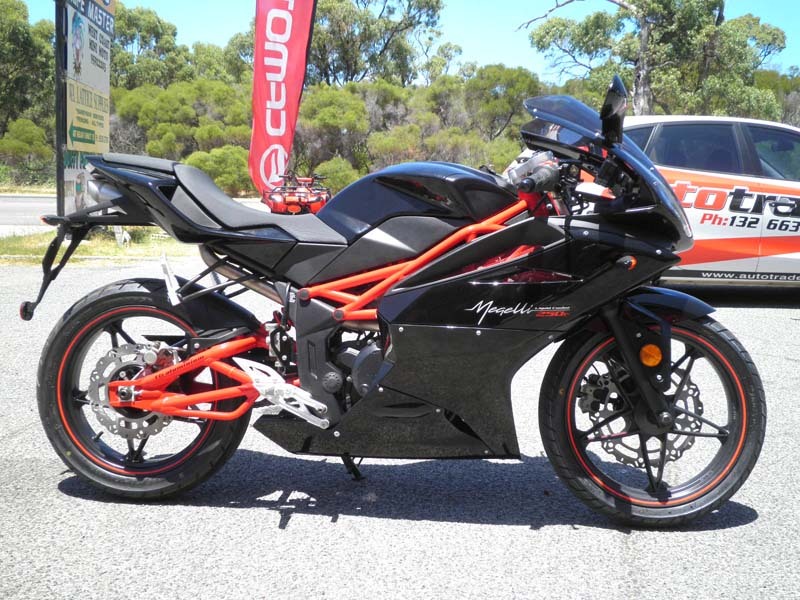 2011 MEGELLI Sport 250 R