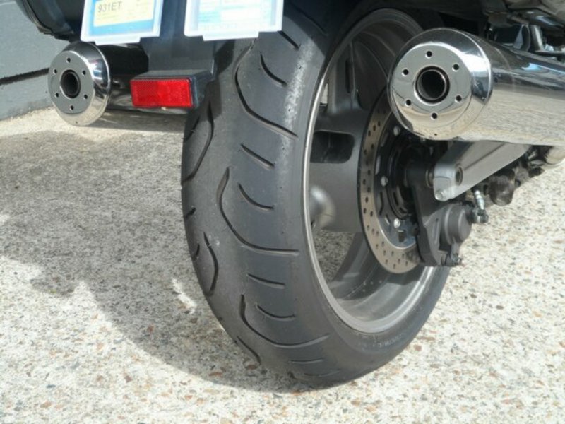 2009 YAMAHA 1300CC FJR1300A V